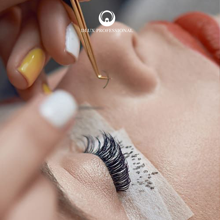 eyelash extension